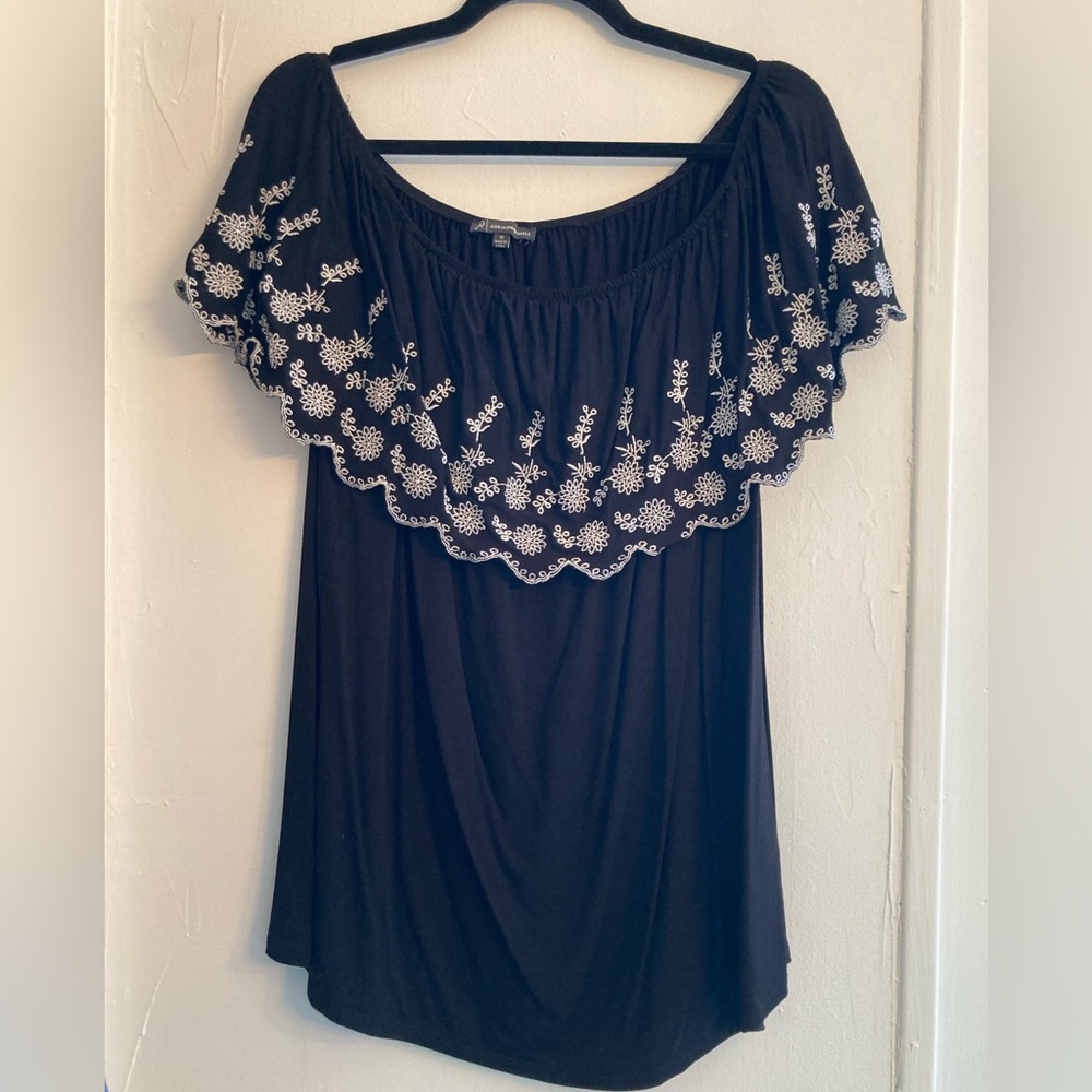 Adrianna Papell cold shoulder top